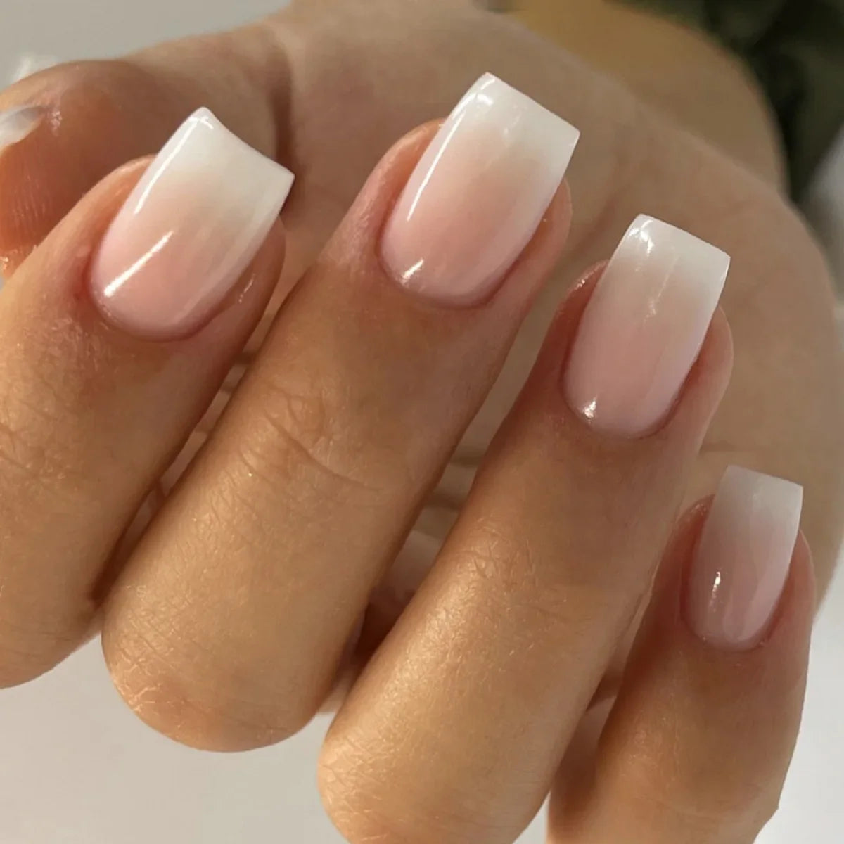 24Pcs Oval Short Acrylic Gel Press on Nails